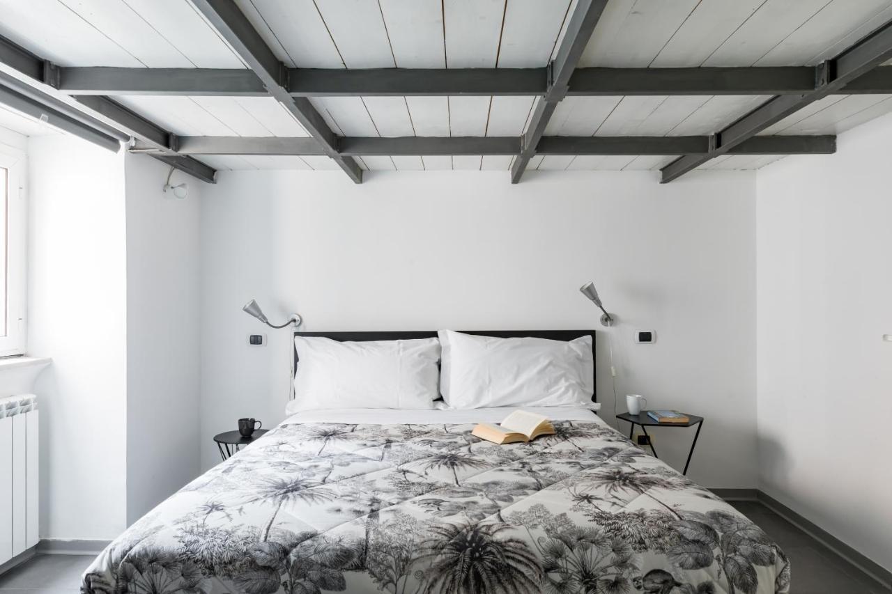 Trevi Fountain Modern Loft Apartment โรม ภายนอก รูปภาพ
